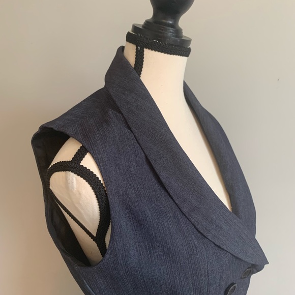 Vintage Women’s Denim Vest SZ 8 - Picture 2 of 7